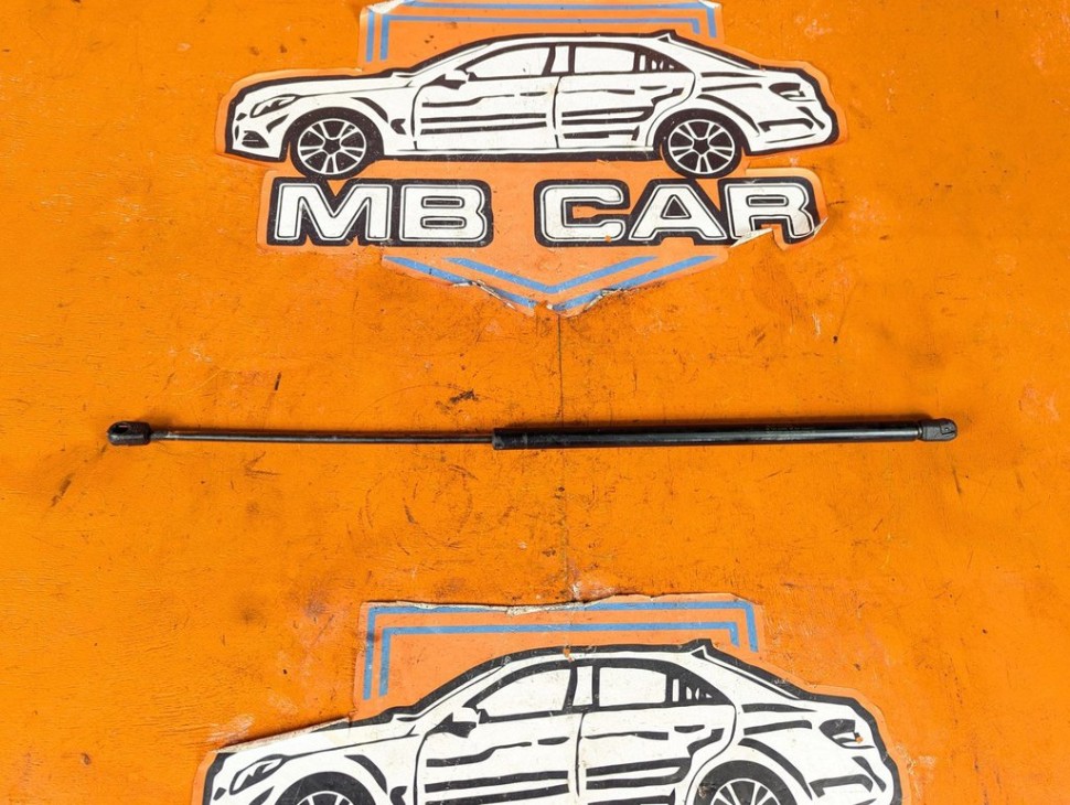 Амортизатор крышки багажника MERCEDES-BENZ M-класс W163 (1997 - 2001) фото 1 &mdash; Разборка Мерседес