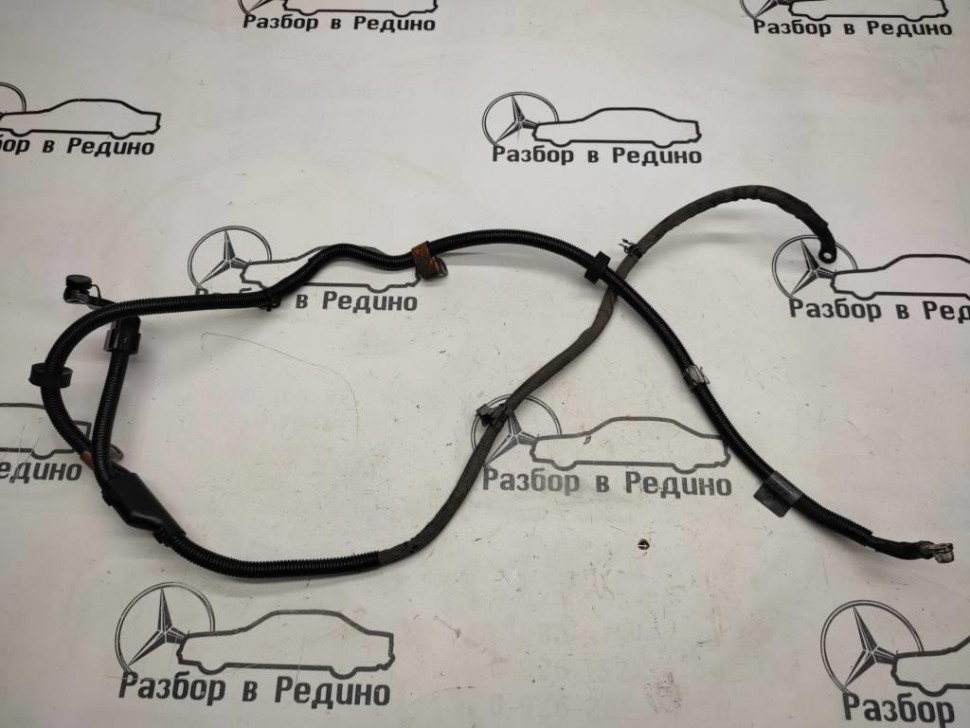 Провод стартера MERCEDES-BENZ C-класс W204/S204 (2006 - 2011) фото 1 — Разборка Мерседес