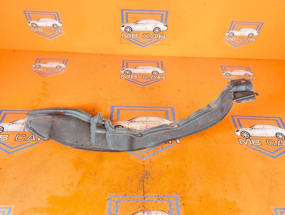 Подкрылок передний левый MERCEDES-BENZ E-класс W124/S124/C124/A124 (1984 - 1997) E 300 CDI 3.0 AT (136 л.с.) фото 1 &mdash; Разборка Мерседес