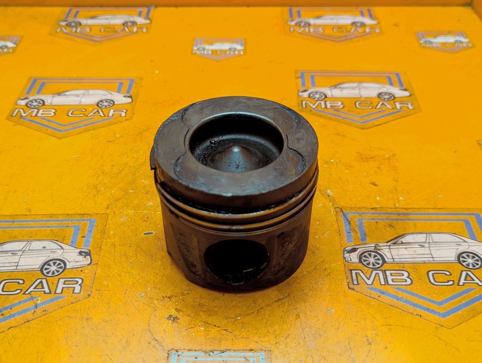 Поршень дизель MERCEDES-BENZ E-класс W212/S212/C207/A207 (2009 - 2013) фото 1 &mdash; Разборка Мерседес