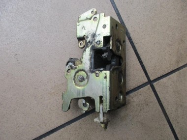 Замок двери передней левой MERCEDES-BENZ Vito W638 (1996 - 2003) — Разборка Мерседес