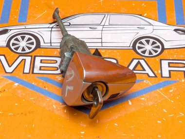 Личинки дверей MERCEDES-BENZ E-класс W211/S211 (2002 - 2006) &mdash; Разборка Мерседес