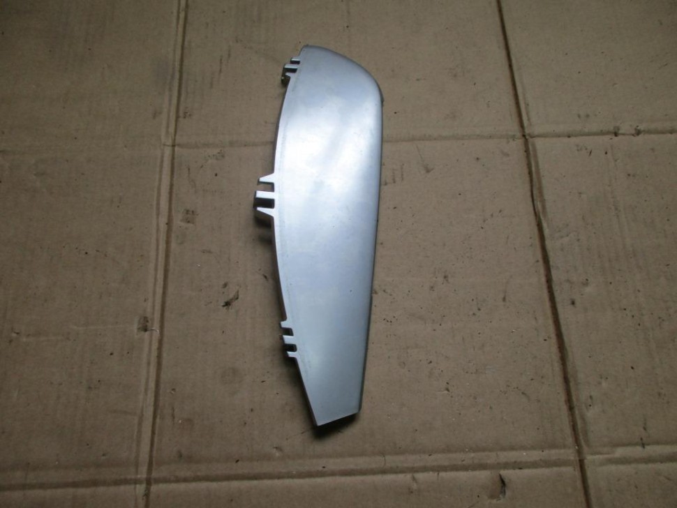 Накладка MERCEDES-BENZ R-класс W251 (2005 - 2007) фото 1 — Разборка Мерседес