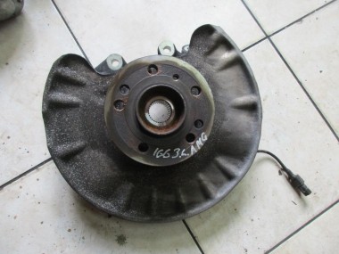 Кулак подвески задний левый MERCEDES-BENZ M-класс AMG W166 (2011 - 2015) — Разборка Мерседес