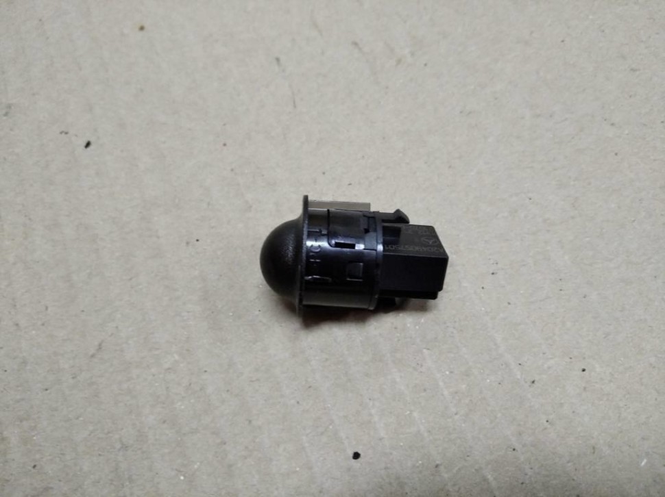 Датчик освещености MERCEDES-BENZ E-класс W212/S212/C207/A207 (2009 - 2013) фото 1 — Разборка Мерседес