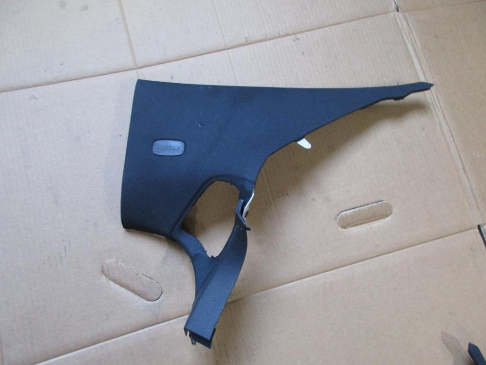 Накладка задней стойки MERCEDES-BENZ E-класс W213/S213/C238/A238 (2016 - 2021) фото 1 — Разборка Мерседес