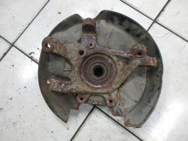 Кулак подвески задний правый MERCEDES-BENZ 190 (W201) W201 (1982 - 1993) — Разборка Мерседес