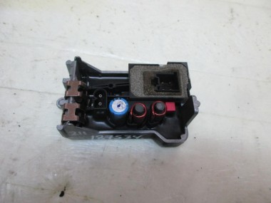 Реле моторчика печки MERCEDES-BENZ E-класс W211/S211 рестайлинг (2006 - 2009) — Разборка Мерседес