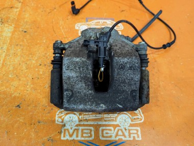 Суппорт передний правый MERCEDES-BENZ C-класс W204/S204 (2006 - 2011) — Разборка Мерседес