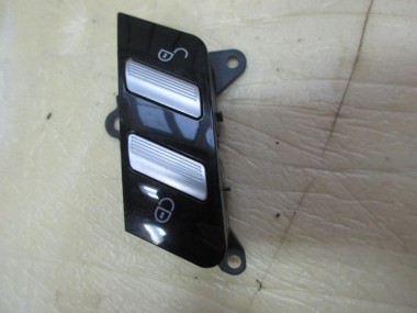 Кнопка блокировки дверей MERCEDES-BENZ S-класс W221 (2005 - 2009) — Разборка Мерседес