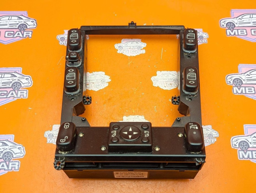 Блок кнопок стеклоподъемников MERCEDES-BENZ M-класс W163 рестайлинг (2001 - 2005) фото 1 &mdash; Разборка Мерседес