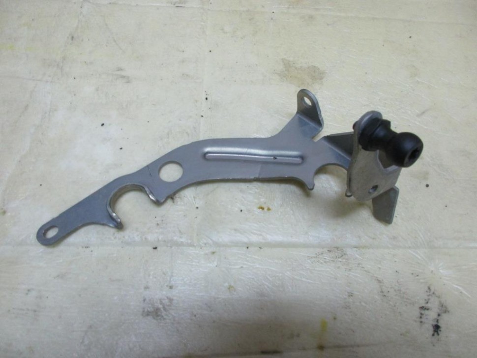 Кронштейн MERCEDES-BENZ E-класс W213/S213/C238/A238 (2016 - 2021) фото 1 — Разборка Мерседес