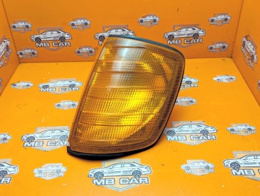 Поворотник левый MERCEDES-BENZ E-класс W124/S124/C124/A124 (1984 - 1997) — Разборка Мерседес