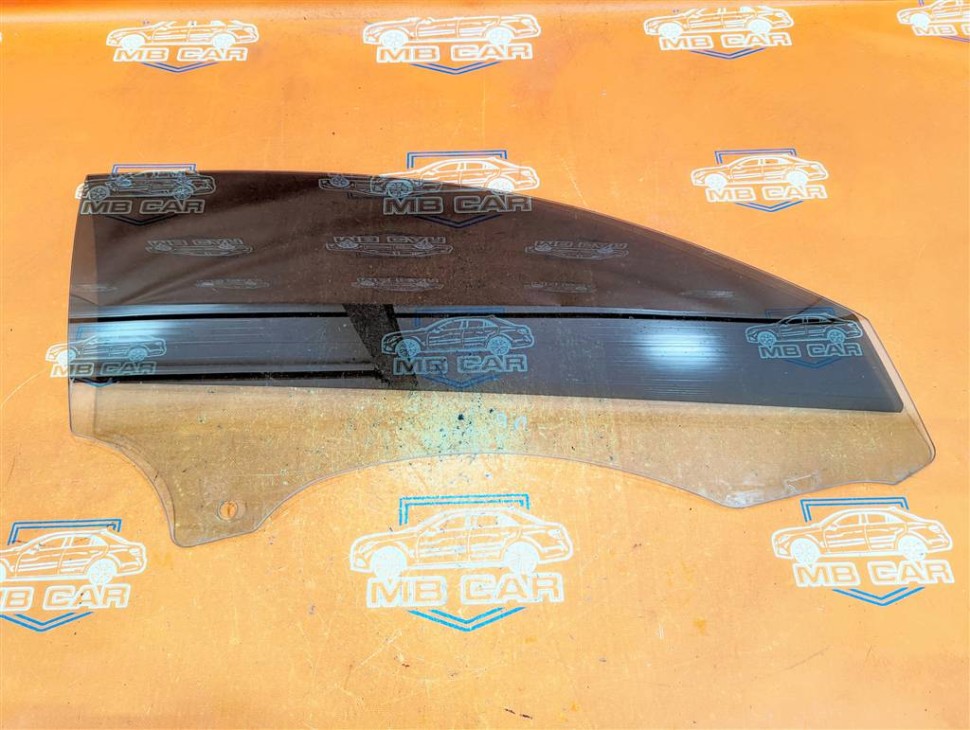 Стекло переднее правое MERCEDES-BENZ E-класс W213/S213/C238/A238 (2016 - 2021) фото 1 — Разборка Мерседес