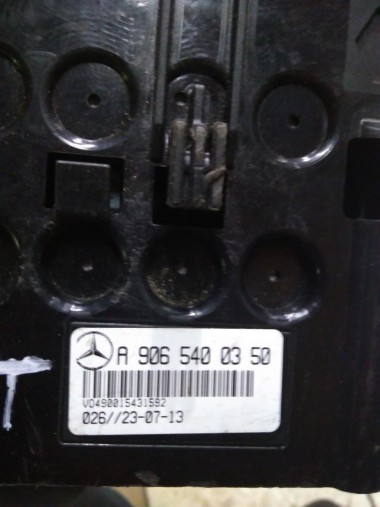 Блок предохранителей MERCEDES-BENZ Sprinter w906 — Разборка Мерседес