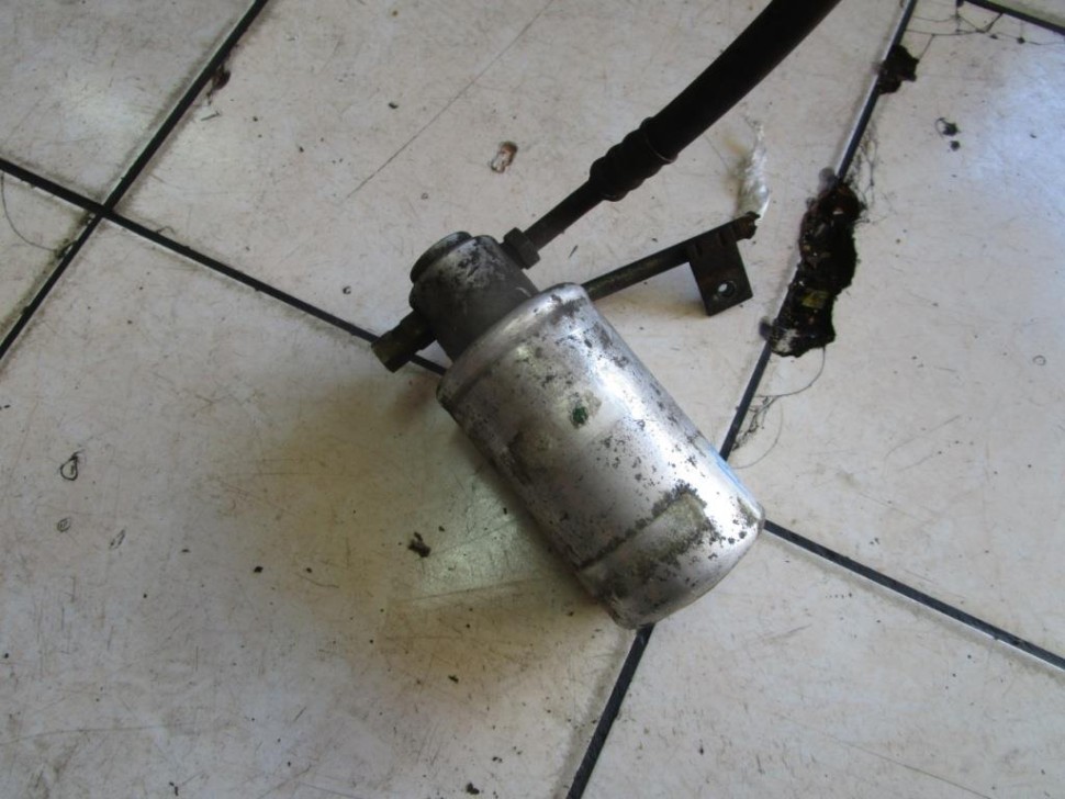 Осушитель кондиционера MERCEDES-BENZ Vito W638 (1996 - 2003) фото 1 — Разборка Мерседес