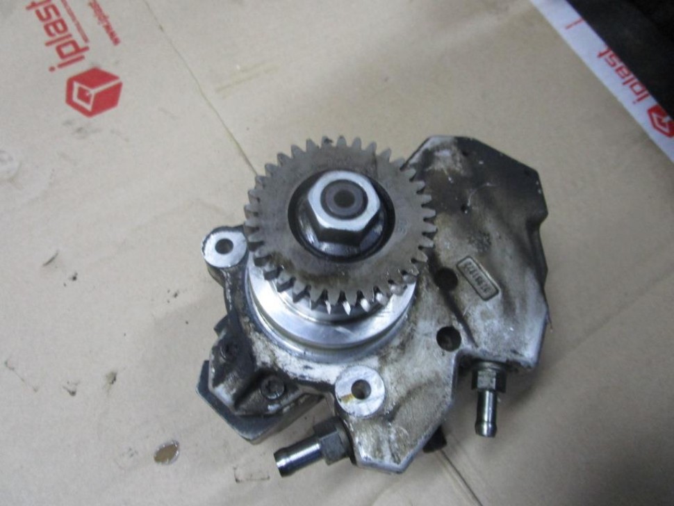 ТНВД MERCEDES-BENZ E-класс W211/S211 (2002 - 2006) фото 1 — Разборка Мерседес