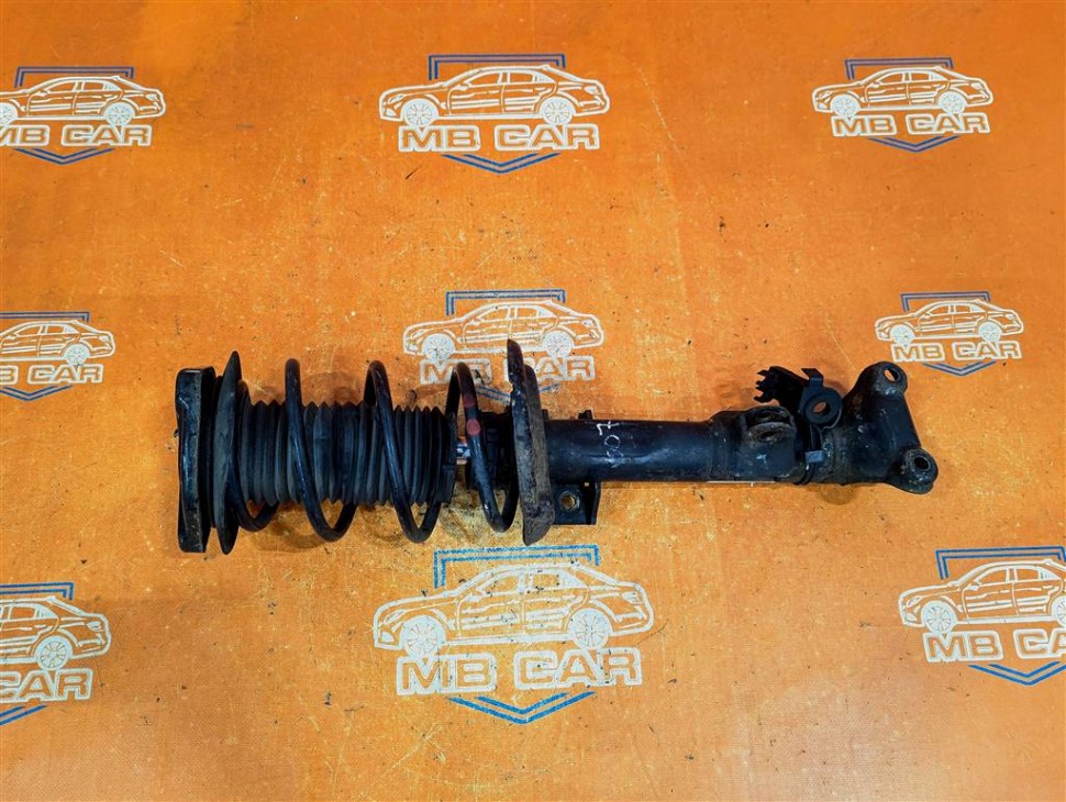 Стойка передняя MERCEDES-BENZ C-класс W204/S204 (2006 - 2011) фото 1 — Разборка Мерседес