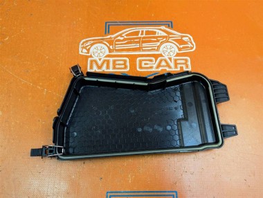 Крышка блока предохранителей MERCEDES-BENZ CLS-класс C218/X218 рестайлинг (2014 - 2017) — Разборка Мерседес
