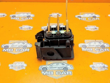 Блок клапанов пневмоподвески MERCEDES-BENZ S-класс W221 рестайлинг (2009 - 2013) — Разборка Мерседес