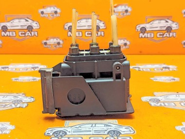 Блок клапанов пневмоподвески MERCEDES-BENZ S-класс W221 рестайлинг (2009 - 2013) — Разборка Мерседес