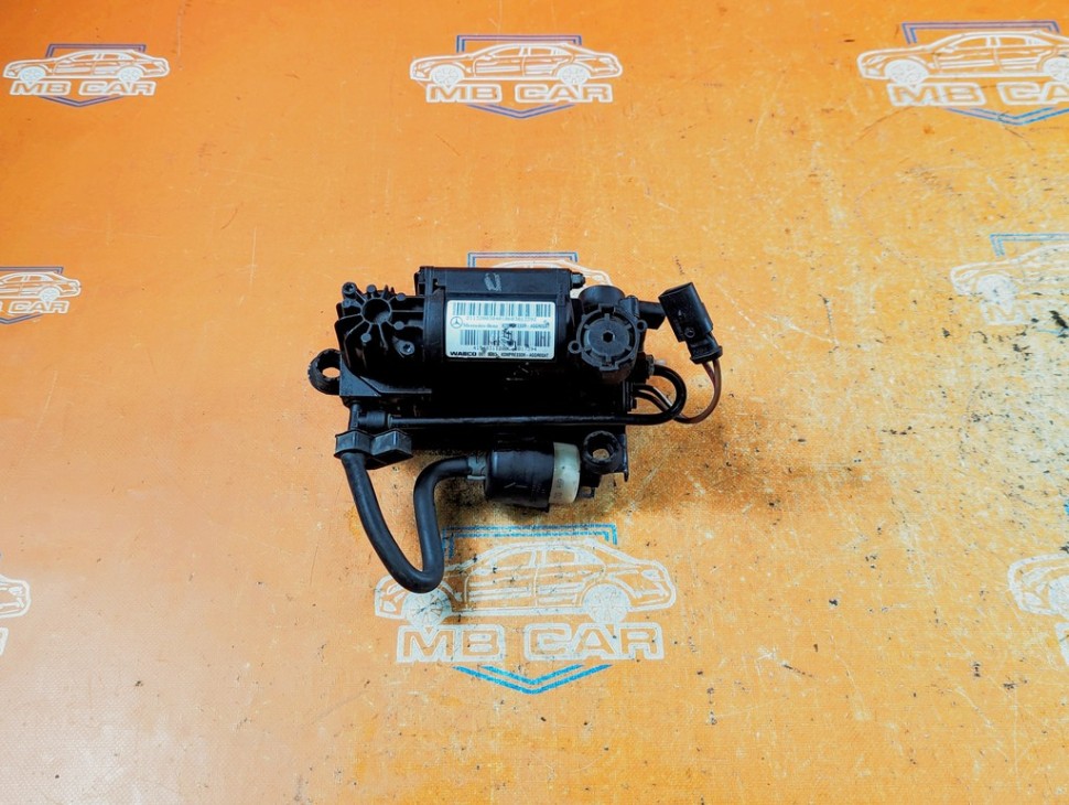 Компрессор пневмоподвески MERCEDES-BENZ E-класс W211/S211 (2002 - 2006) фото 1 — Разборка Мерседес