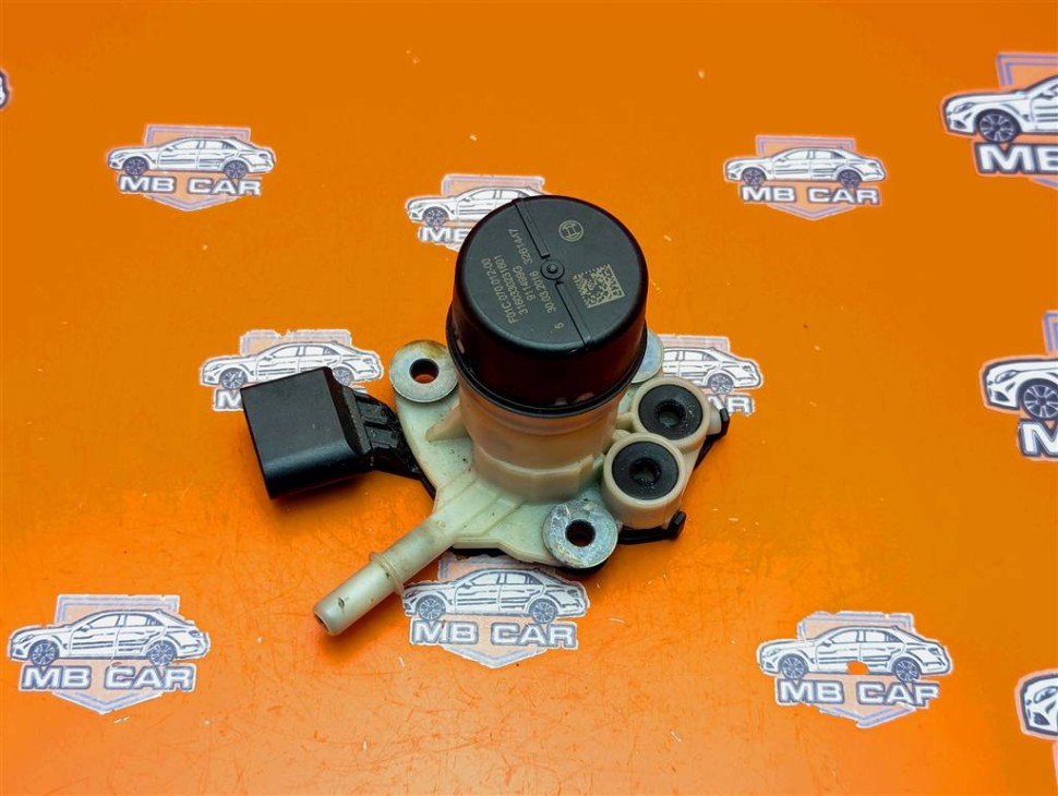 Насос AdBlue MERCEDES-BENZ GLS-класс X166 (2015 - 2019) фото 1 — Разборка Мерседес