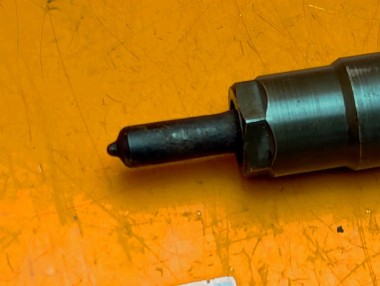 Форсунка ДИЗЕЛЬ MERCEDES-BENZ V-класс W639 (2003 - 2014) — Разборка Мерседес