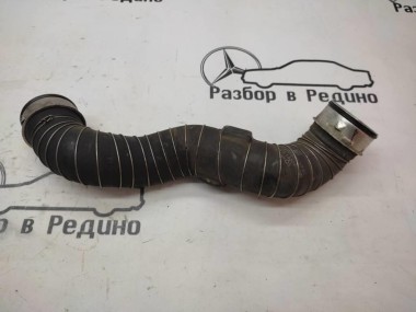 Патрубок интеркулера MERCEDES-BENZ C-класс W203/S203/CL203 рестайлинг (2004 - 2008) — Разборка Мерседес