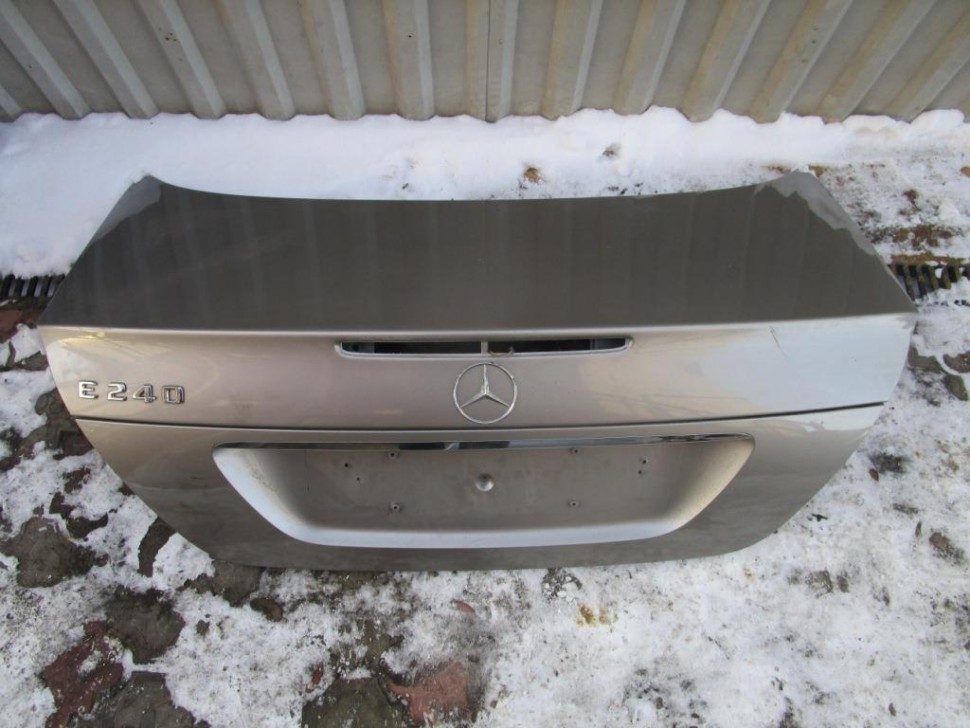 Крышка багажника MERCEDES-BENZ E-класс W211/S211 (2002 - 2006) фото 1 — Разборка Мерседес