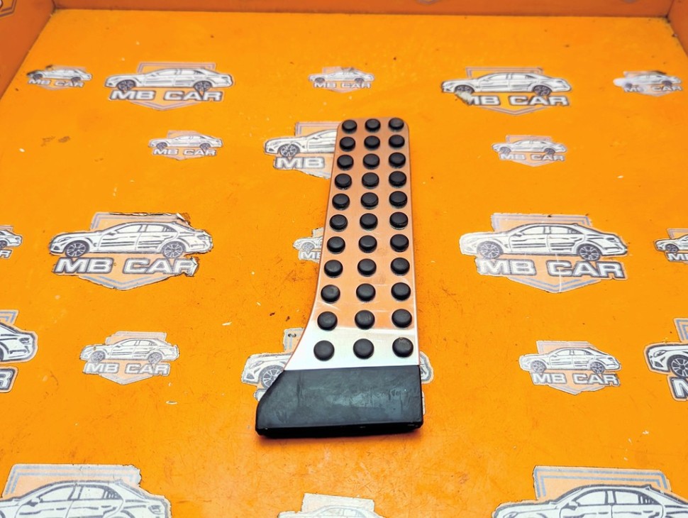 Накладка педали AMG MERCEDES-BENZ GLC-класс X253 рестайлинг (2019 - 2025) фото 1 &mdash; Разборка Мерседес