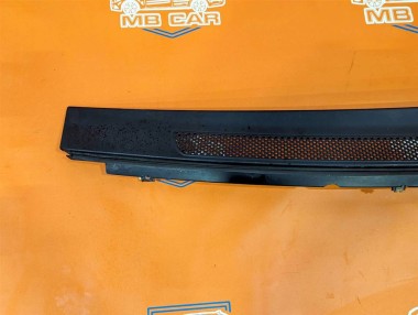 Решетка MERCEDES-BENZ A-класс W168 рестайлинг (2001 - 2004) — Разборка Мерседес