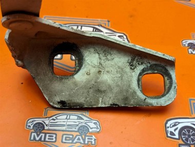 Петля капота MERCEDES-BENZ M-класс W163 (1997 - 2001) — Разборка Мерседес