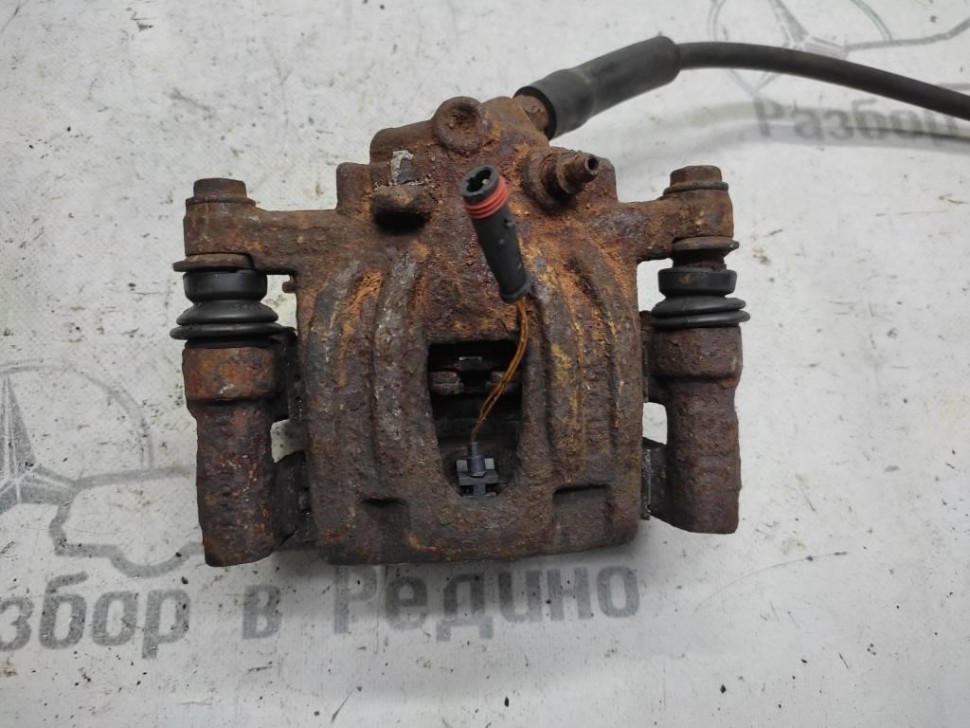 Суппорт задний правый MERCEDES-BENZ V-класс W639 (2003 - 2014) фото 1 — Разборка Мерседес