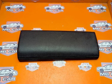 Крышка подлокотника MERCEDES-BENZ GLE-класс V167 (2018 - 2024) — Разборка Мерседес