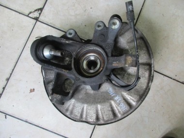 Кулак подвески задний правый MERCEDES-BENZ M-класс AMG W166 (2011 - 2015) — Разборка Мерседес