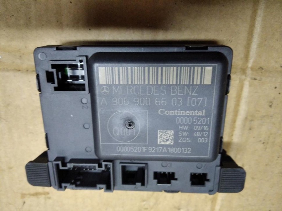 Блок двери MERCEDES-BENZ Sprinter W906 (2006 - 2019) фото 1 — Разборка Мерседес