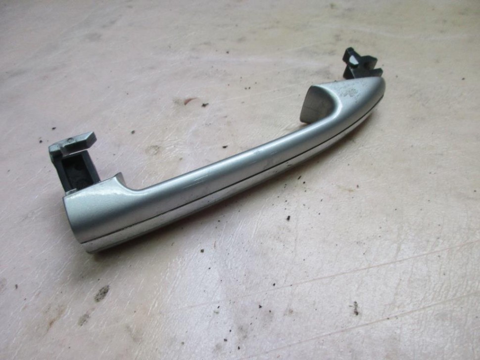 Ручка двери наружняя MERCEDES-BENZ A-класс W168 рестайлинг (2001 - 2004) фото 1 — Разборка Мерседес