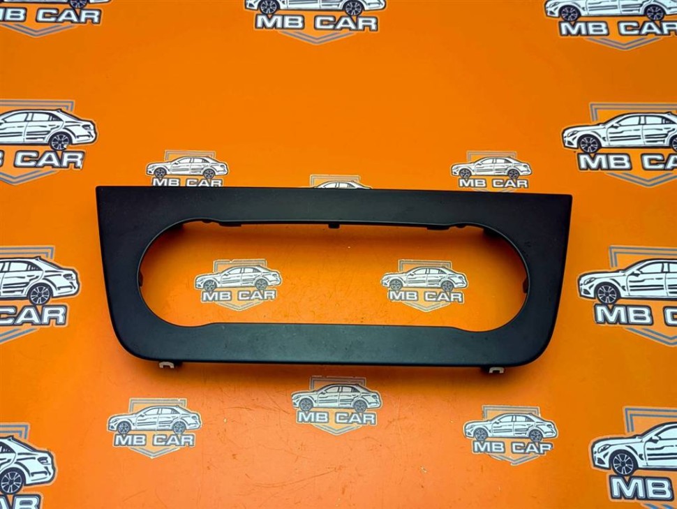 Накладка блока климата MERCEDES-BENZ GLE-класс Coupe C292 (2015 - 2019) фото 1 — Разборка Мерседес