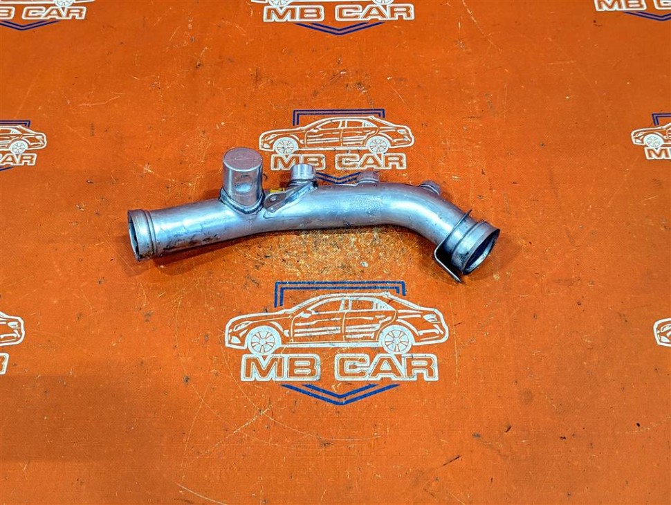 Патрубок турбины MERCEDES-BENZ X-класс I (2017 - 2020) фото 1 — Разборка Мерседес