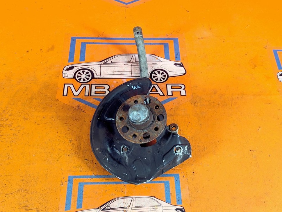 Кулак поворотный передний левый MERCEDES-BENZ E-класс W211/S211 (2002 - 2006) E 320 CDI 3.2 AT (204 л.с.) фото 1 &mdash; Разборка Мерседес