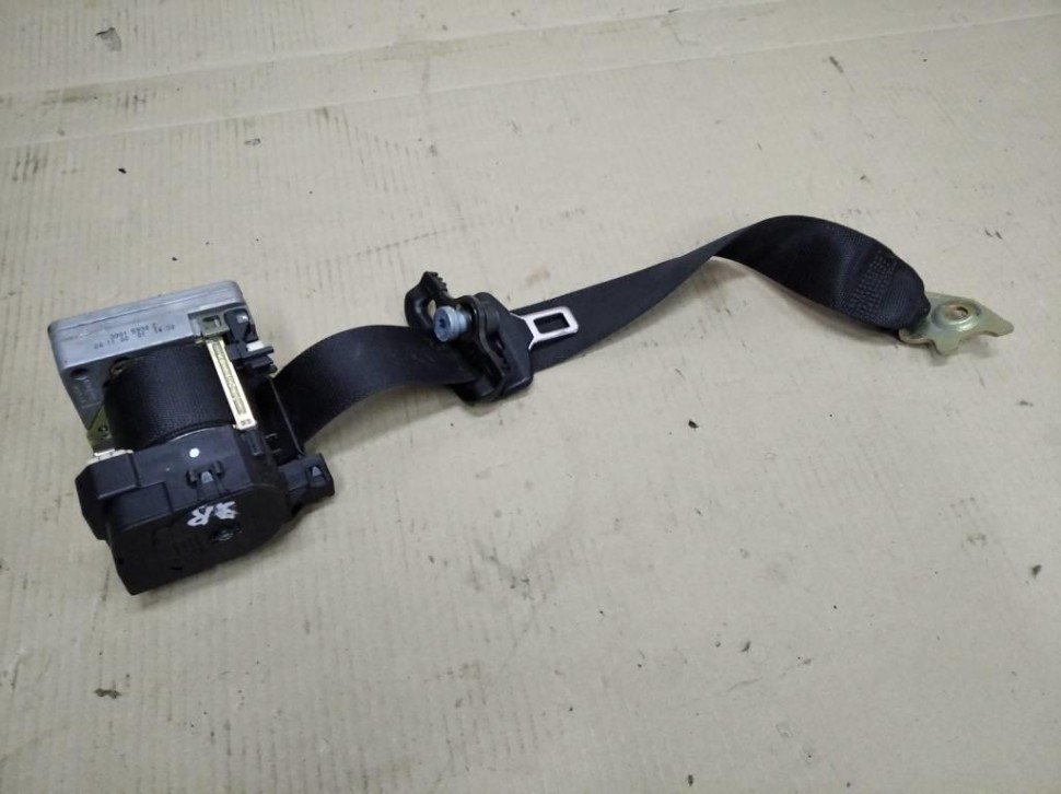 Ремень безопасности задний правый MERCEDES-BENZ S-класс W220 (1998 - 2005) фото 1 — Разборка Мерседес