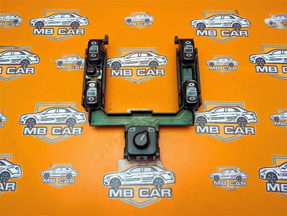 Блок кнопок стеклоподъемников MERCEDES-BENZ E-класс W210/S210 (1995 - 1999) фото 1 — Разборка Мерседес