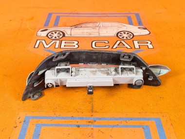 Ходовые огни MERCEDES-BENZ C-класс W204/S204/С204 рестайлинг (2011 - 2015) C 180 1.6 7G-Tronic (156 л.с.) &mdash; Разборка Мерседес