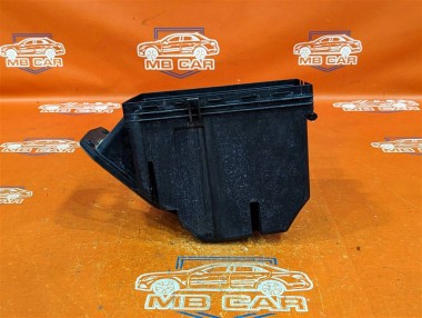 Корпус блока предохранителей MERCEDES-BENZ S-класс W220 рестайлинг (2002 - 2005) — Разборка Мерседес