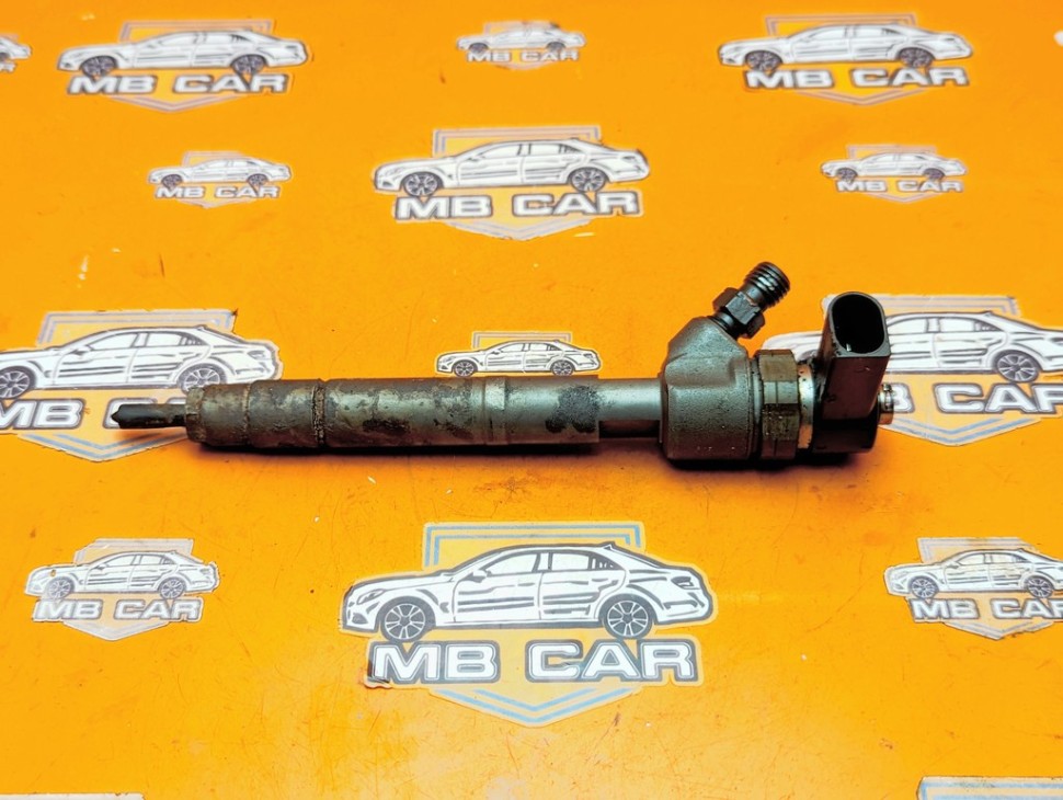 Форсунка ДИЗЕЛЬ MERCEDES-BENZ V-класс W639 (2003 - 2014) фото 1 — Разборка Мерседес