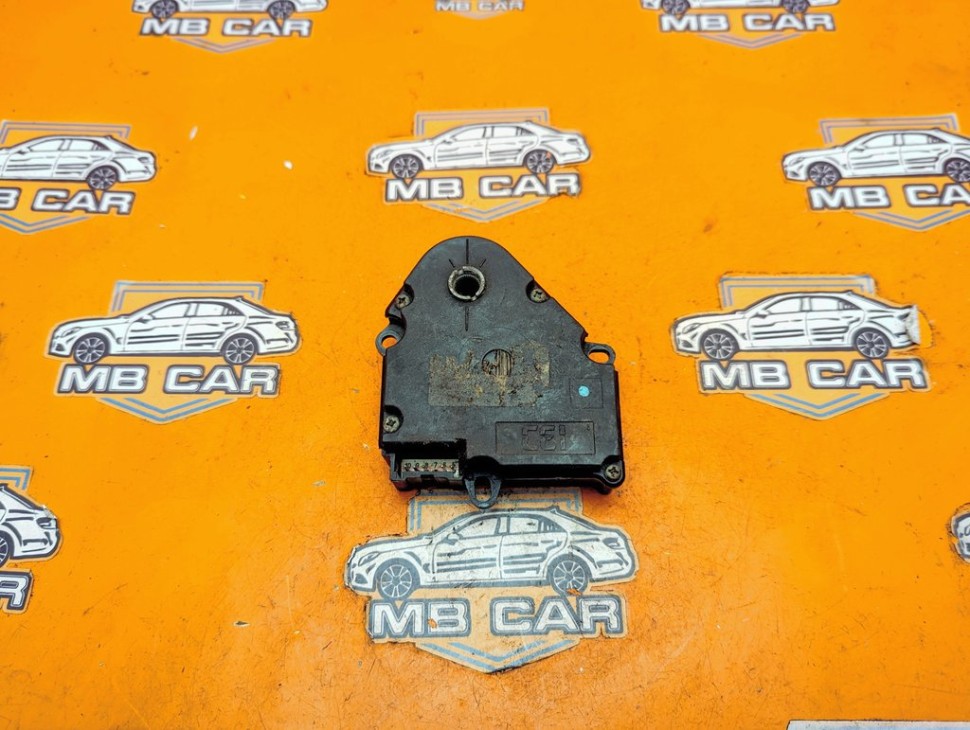 Сервоприводы печки MERCEDES-BENZ M-класс W163 (1997 - 2001) фото 1 &mdash; Разборка Мерседес