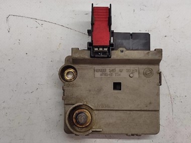 Блок предохранителей MERCEDES-BENZ S-класс W220 рестайлинг (2002 - 2005) — Разборка Мерседес