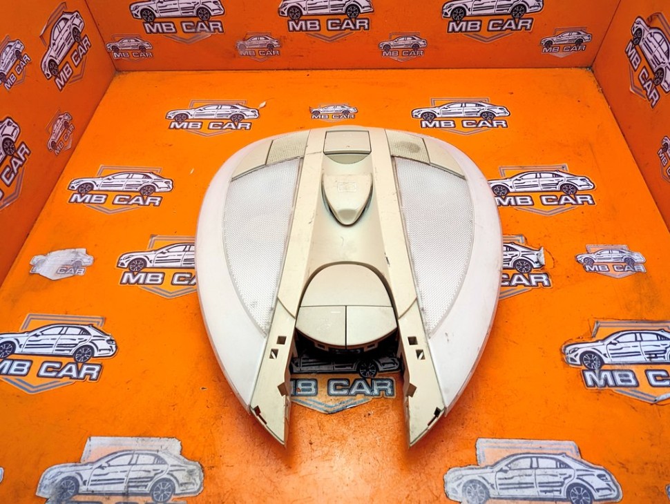 Плафон салона MERCEDES-BENZ CLS-класс C219 (2004 - 2008) фото 1 &mdash; Разборка Мерседес