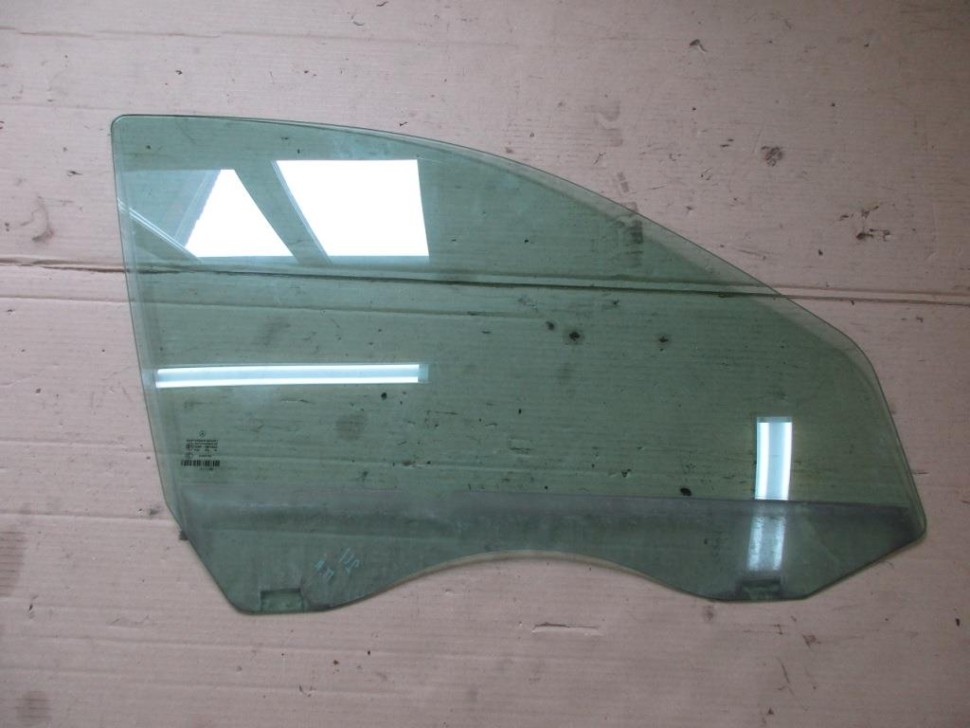 Стекло переднее правое MERCEDES-BENZ E-класс W211/S211 (2002 - 2006) фото 1 — Разборка Мерседес